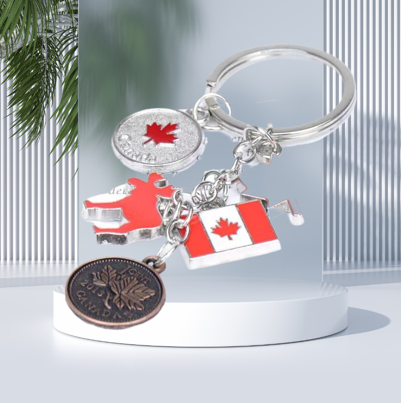 Wholesale New cross-border Canadian flag key ring jewelry spot zinc alloy tourist souvenirs maple leaf keychain