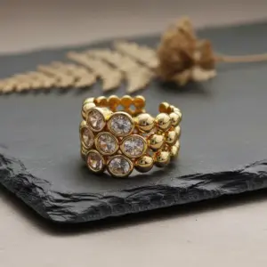 Wholesale Irregular Copper Ring For Women With Electroplated Gold Plating And Zircon Inlay, Available In Golden