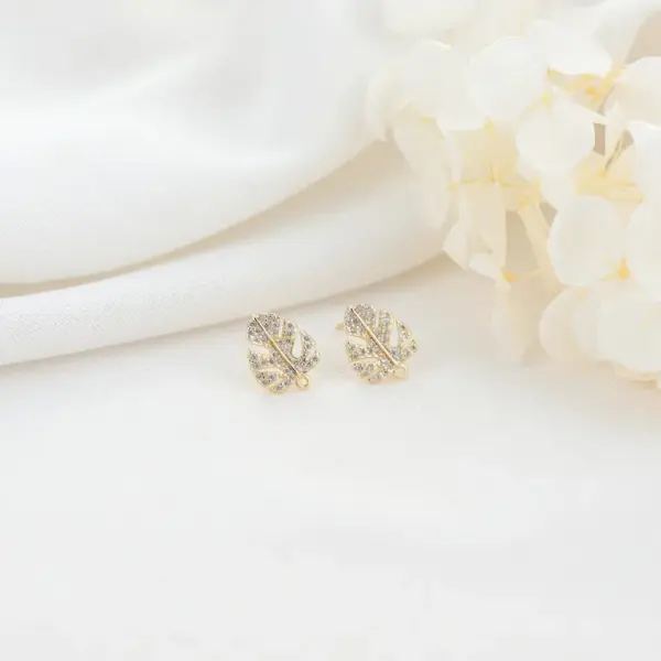 Wholesale Leaves Stud Earrings With 925 Sterling Silver Posts, Copper Base, And 14K Real Gold Plated Finish Featuring Zircon Inlay In Gold