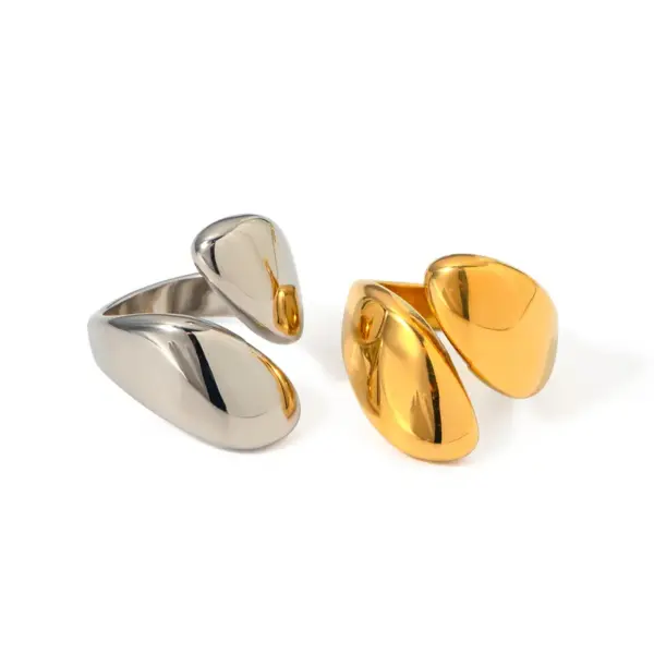 oly-6be63f6f11fe959248c41346df4b561f Wholesale PVD Coated Real Gold Plated Asymmetrical 304 Stainless Steel Simple Style Commute Waterproof Non Tarnish Rings