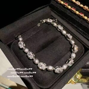Silver egg-shaped bracelet