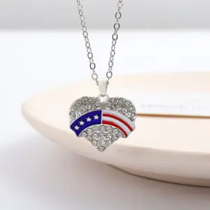 07 White K Rhinestone Heart 3477