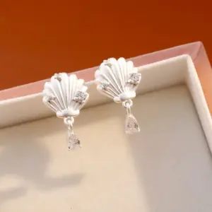 Wholesale 925 Silver Needle Shell Element Drop Earrings Luxury Minimalist Design Commute High-End Feelings Women's Geometric Pattern