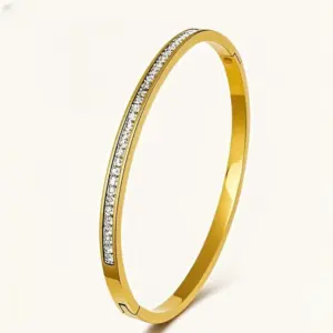 29-D-10 Gold Bracelet with a Row of Square Diamonds (Faded Package Returned)