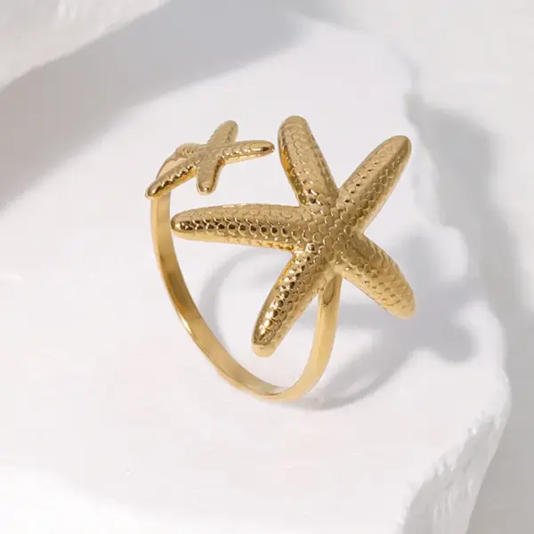 oly-6d469a0d17916f111d4160c9cf7ee111 Wholesale PVD Coated Real Gold Plated 18K Gold Animal Starfish 304 Stainless Steel Vacation Beach IG Style Waterproof Non Tarnish Open Rings