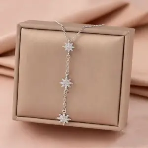 【8272】Shining Eight-Pointed Star Necklace [Steel Color]