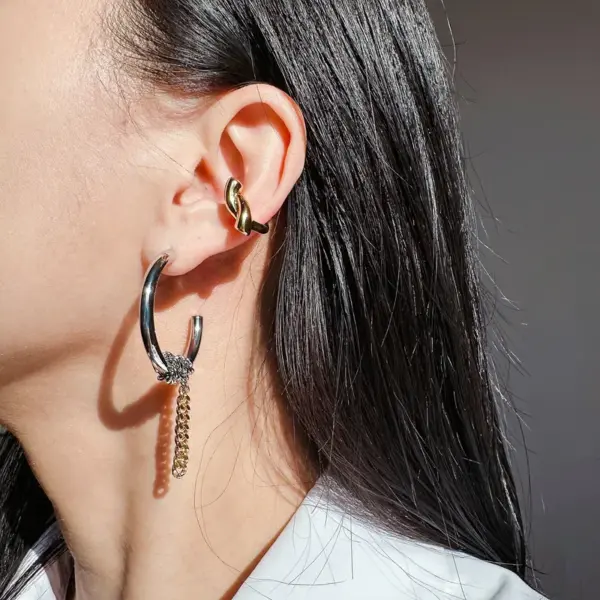 Wholesale 1 Pair Hip-Hop Exaggerated C Shape Lines Plating Brass 24K Gold Plated Bullet Backs Hoop Earrings