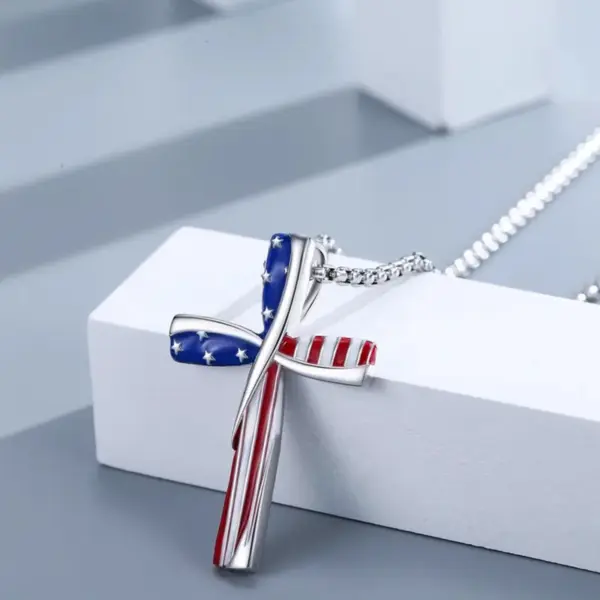 Wholesale Vintage Style Classic Style Cross American Flag Alloy Zinc Alloy Chain-free Pendant Necklaces Wholesale