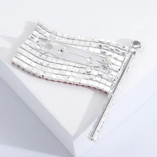 oly-6e92c768fc08519fe9d457f15abfcfeb Wholesale New Creative Fashion Personality Rhinestone Brooch Spot Wholesale Joker Personality Clothing Corsage American Pin Badge