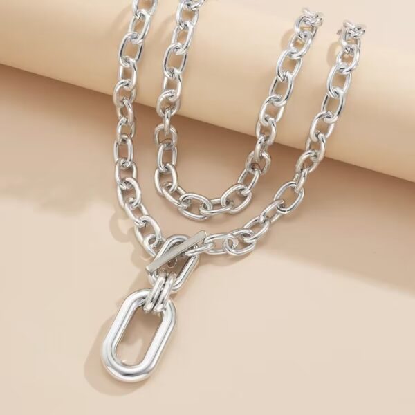 oly-6eb874eeb869bf295ec7a36d3aa00d12 Wholesale jewelry chain metal necklace female sexy girl clavicle chain two-piece set factory