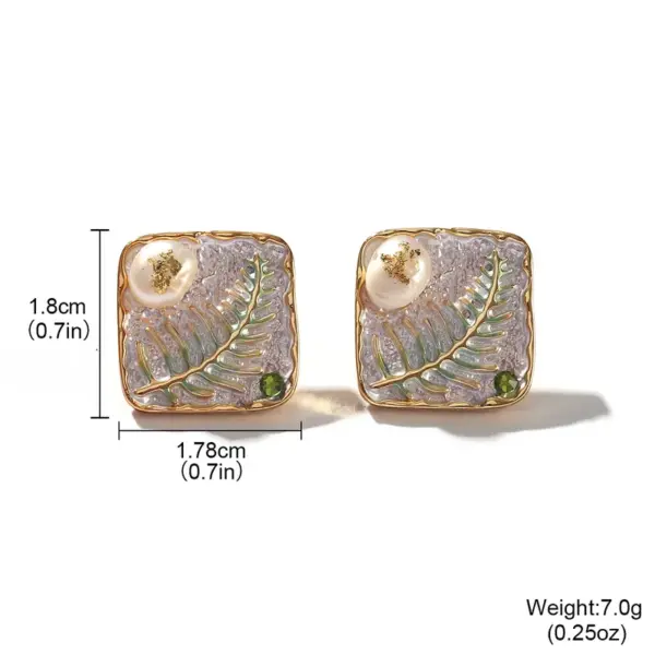 Wholesale Hypoallergenic Flowers Stud Earrings For Women With Freshwater Pearl Inlay, Copper Base, And KC Golden UV Plating