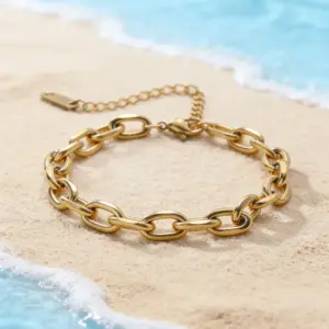 Gold / Average Size