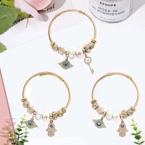 Wholesale Yunhui DIY Stainless Steel Gold Handmade Bracelet With Diamond Key Pendant Crystal Beads For Women Adjustable Clasp