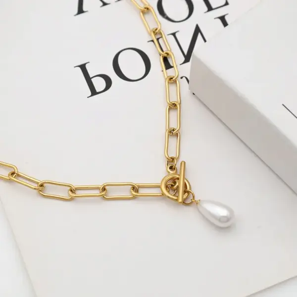 Wholesale 18K Gold OT Clasp Geometric Pearl Titanium Steel Women's Necklace With Round Plated Nylon Chain