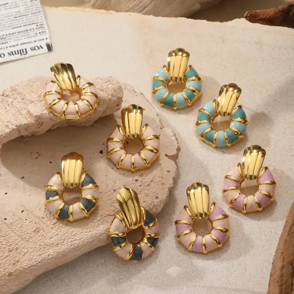 Wholesale Elegant Shell Shaped Enamel Drip Oil Non-Fading Earrings For Women Fashionable Luxury Stainless Steel Jewelry