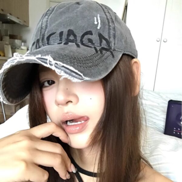 oly-70c19b48f22b6d7d1e5660539db122bd Wholesale American Style Retro Washed Handwritten Letter Baseball Cap Women's Wide Brim Big Head Face Small Soft Top Duck Tongue Hat for Men