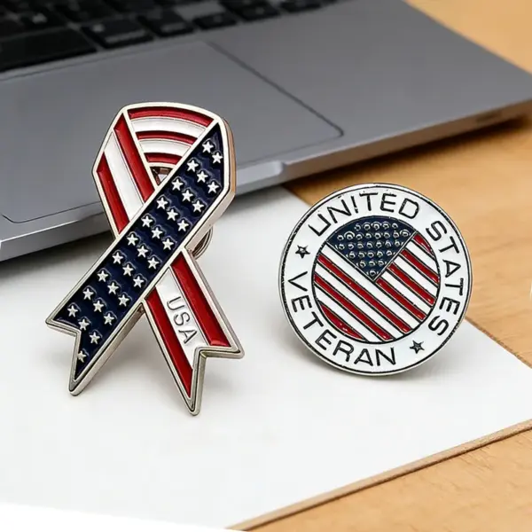 Wholesale American Flag Pin In Alloy With Ribbon Craft, Perfect Flag Brooches For Independence Day