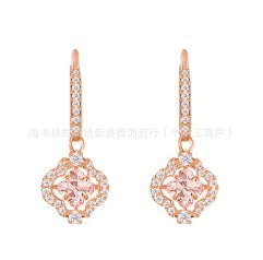 Smart four-leaf clover earrings