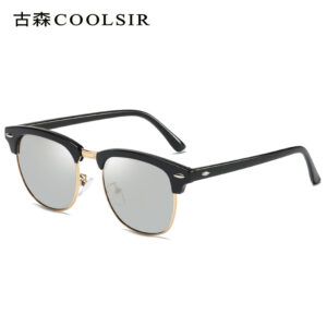 Figure / Bright black frame Mercury