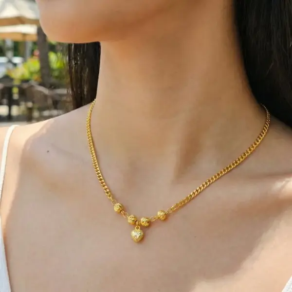 Wholesale Solid Color Pendant Necklace For Women In Copper With 18K Real Gold Plated Finish Featuring Cuban Link Chain Curb Chain In IG Style