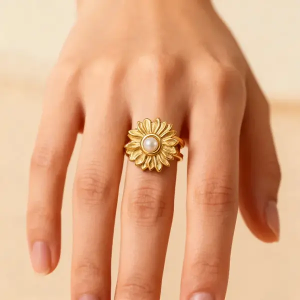 Wholesale Vintage Pearl Sunflower Ring French Style Stainless Steel Titanium Steel 18K Gold Plated Jewelry Accessories For Women