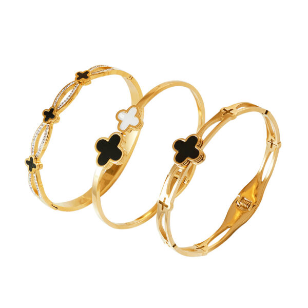 Wholesale Stainless steel electroplated four-leaf clover non-fading bracelet, eco-friendly bracelet, gold bracelet, mirror bracelet, titanium steel