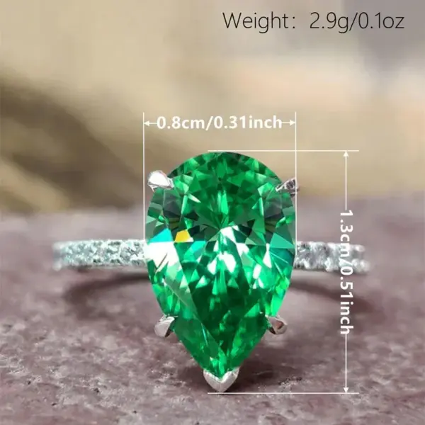 Wholesale Geometric Claw Setting Ring For Women In Copper With White K Water Plating And Zircon Inlay