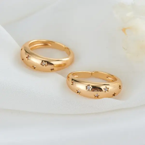 Wholesale Women’s Open Star Ring With Bezel Setting, Electroplated Copper Featuring 14K Real Gold Plating And Zircon Inlay