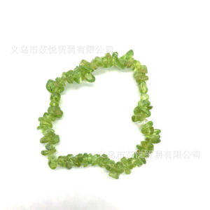 Peridot (natural material) / Bracelet circumference is about 18cm