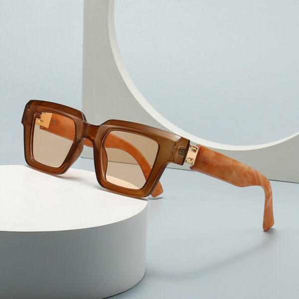 oly-7471caef6a52d21371c55fc53c0b63ca Wholesale big brand modern retro sunglasses high-end ladies INS wind sunglasses all-match trend 9201