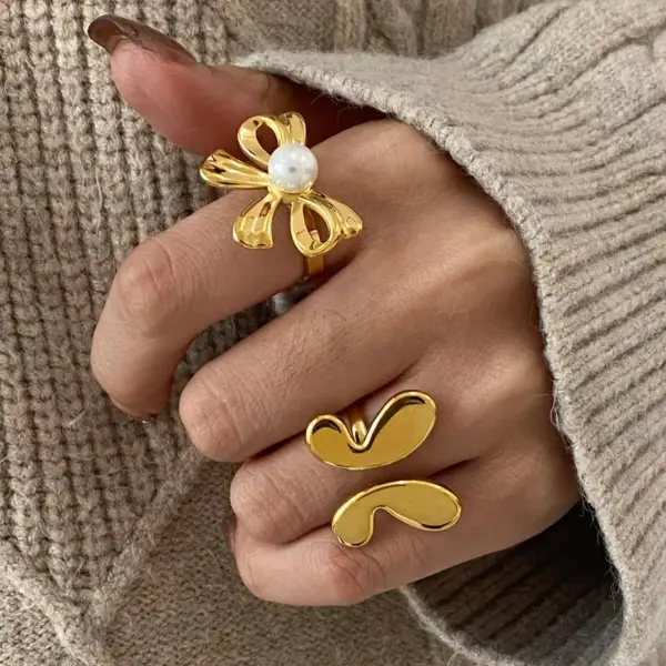 Wholesale Jewelry Elegant Classic Style Butterfly Bow Knot 304 Stainless Steel Artificial Pearls PVD Coated Plating Open Rings