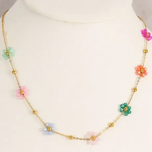 Wholesale 304 Stainless Steel Plastic Flower Ion Plating (IP) 18K Gold Plated Cute Beach Waterproof Non Tarnish Knitting O-shaped Chain Gold Necklace