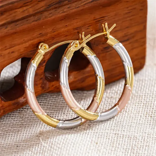 Wholesale Three-dimensional Geometric Earrings For Women In Copper With KC Golden Plated Water Plating And 0.03µm Thickness