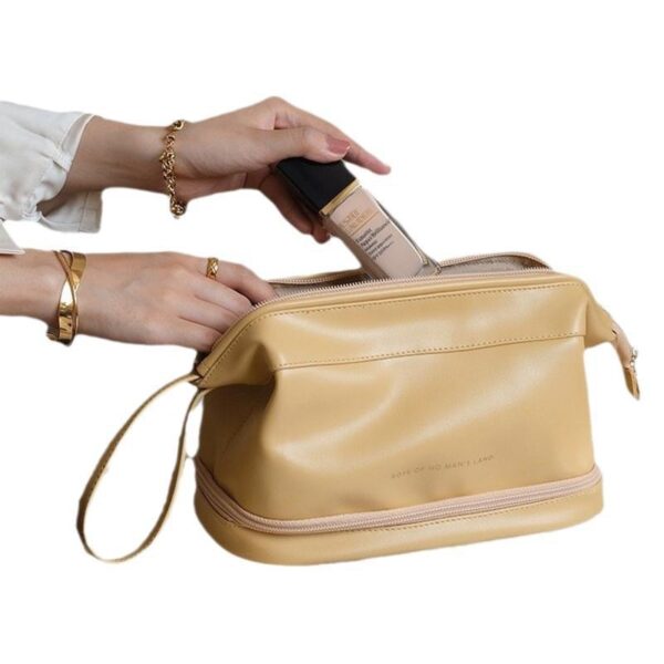 Wholesale Large Capacity PU Cloud Cosmetic Bag Niche Design Travel Multifunctional Storage Bag Advanced Sense Waterproof Toiletries Bag