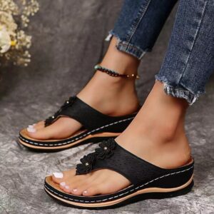 Black / 38