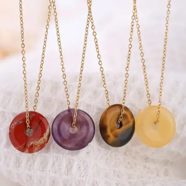 Wholesale ZhouHang Natural Crystal Pendant New Fashion Casual Bohemian Style Purple Crystal Pink Crystal Jewelry Earrings Accessories