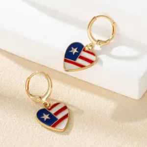 E4955-ear Buckle Heart