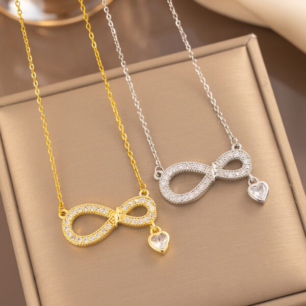 Wholesale Simple, stylish, and unique figure-eight shaped heart-shaped zircon necklace; versatile and elegant women's necklace; a Valentine's Day gift.