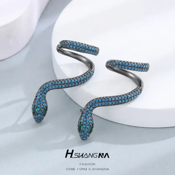 Wholesale Three-dimensional Snake Stud Earrings For Women With 925 Sterling Silver Posts, Copper Base, Gold Plating, Rhinestone Inlay
