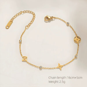 Gold four leaf clover bracelet / Made of stainless steel all over the body + real gold plating in the furnace with 18k gold