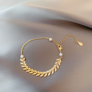 S002 Gold-half leaf bracelet