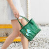 Wholesale Dogtooth bag, small bag, bucket bag, shoulder bag, printed handbag