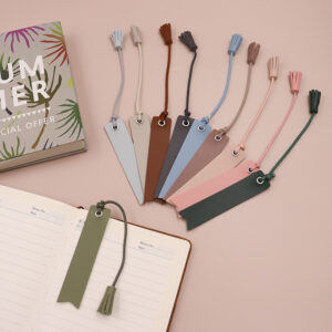 Wholesale Amazon hot sale leather tassel bookmark printable logo book reading paging device with lanyard double-sided bookmark