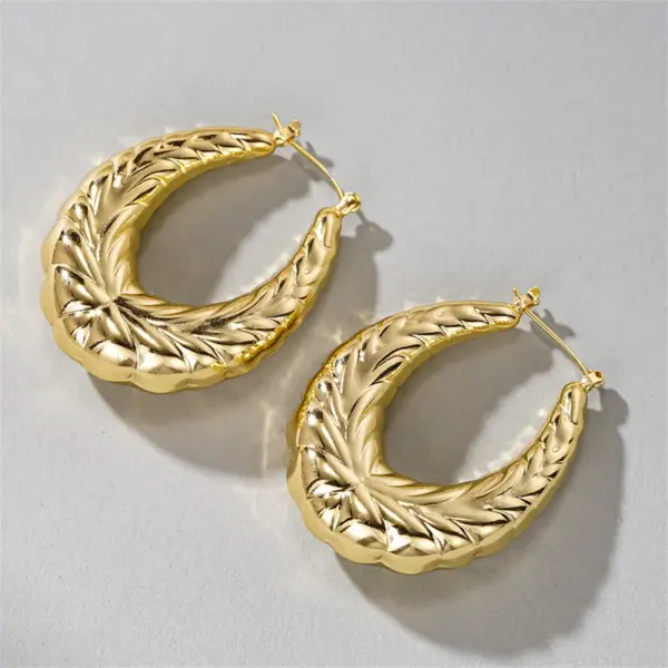 Wholesale Three-dimensional Geometric Earrings For Women In Copper With KC Golden Water Plating And 0.03µm Thick Coating