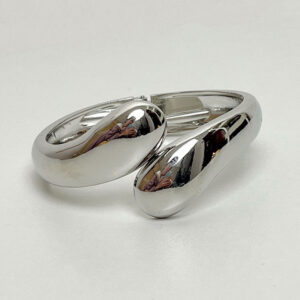 Wide silver model