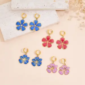 Wholesale Flowers Plasma Earrings For Women In 304 Stainless Steel With 18K Real Gold PVD Coated Plating And 0.03µm Thickness