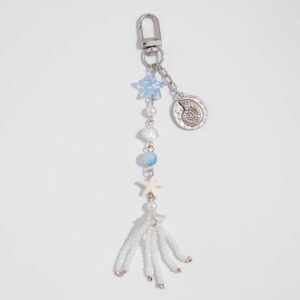 02 white k 0267