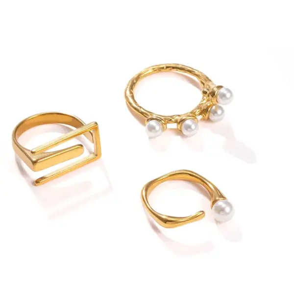 Wholesale Irregular Titanium Steel Rings For Women With Real Gold Plated And Imitation Pearl Inlay, 3 Pieces Set