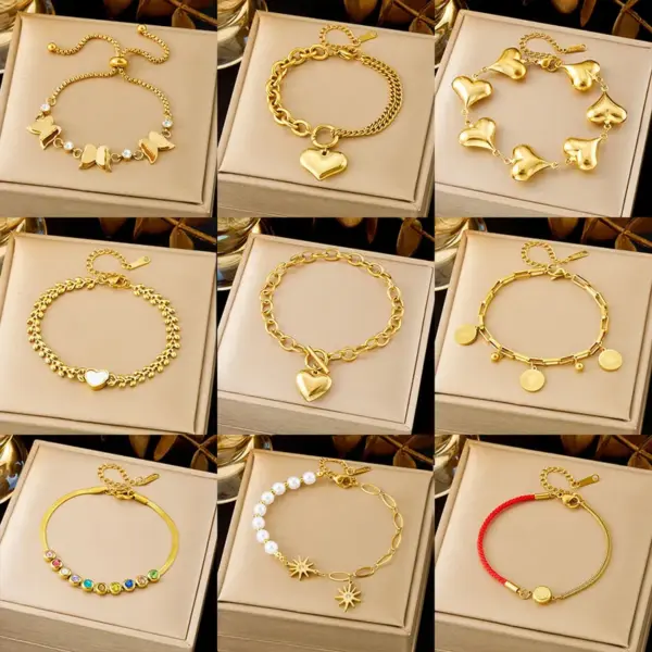 Wholesale Fashionable Titanium Steel Bracelet Women's Gold Color Four Leaf Clover Non-Fading Luxury Simple Hand Chain Jewelry Accessory