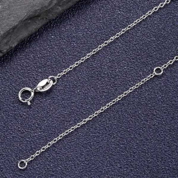 Wholesale Geometric Inlay Pendant Necklace For Women In 925 Sterling Silver With High Carbon Diamond And Platinum Plated Cable Chain
